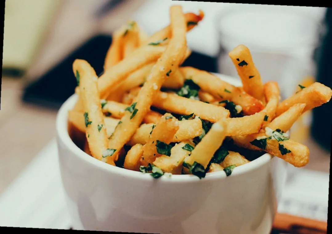 Խմորի թխում - բեզե տորթի հայկական տարբերակներ